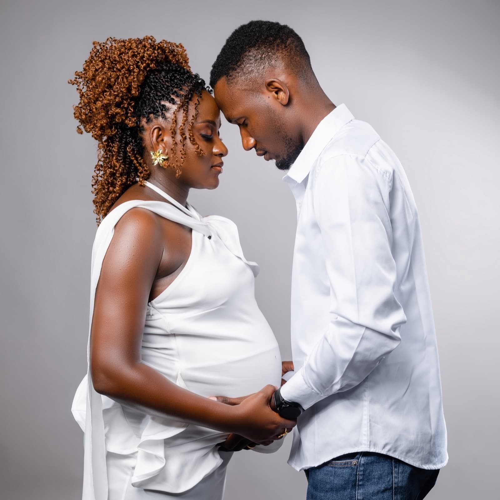 Portraits & Studio photography by GUXSTUDIO