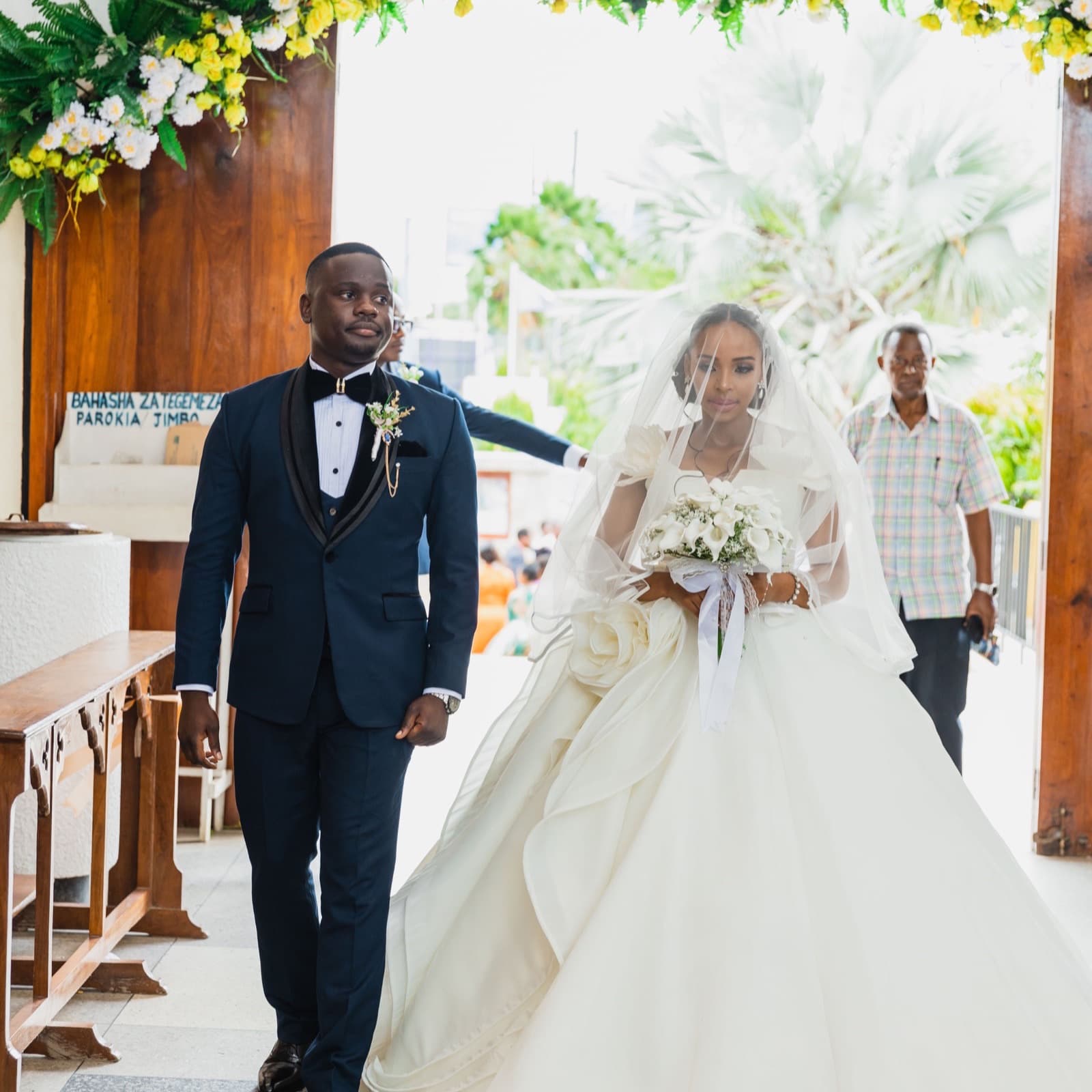 Weddings photography by GUXSTUDIO